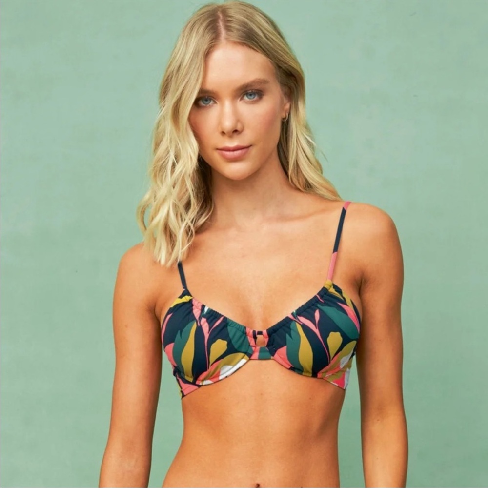NWT Maaji Black Lush Leaves Jady